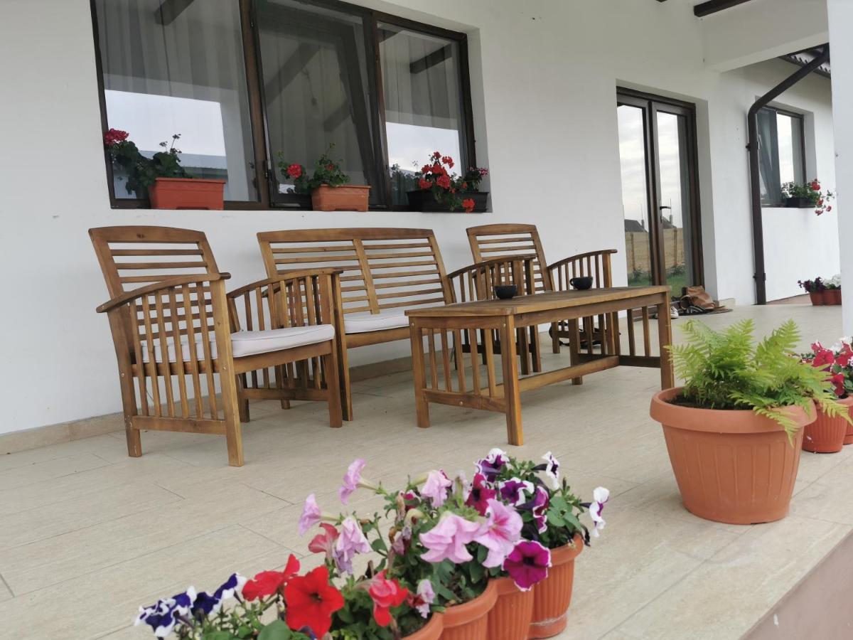 Family House Pristol Apartment Екстериор снимка
