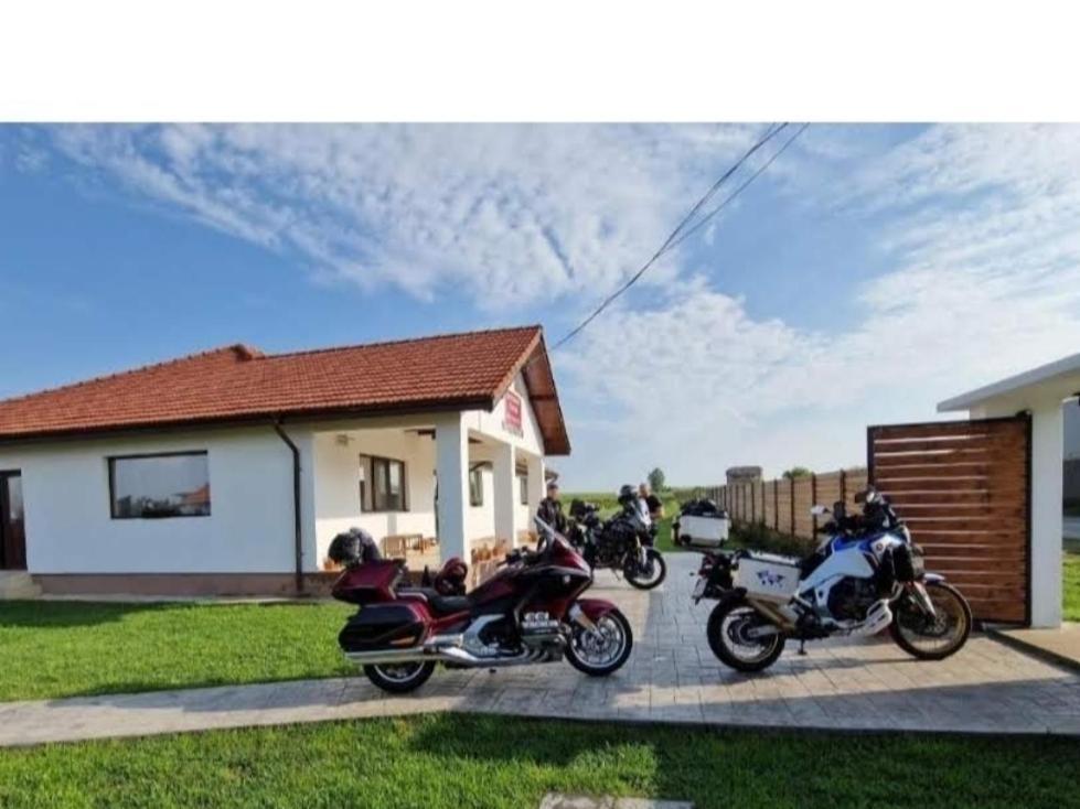 Family House Pristol Apartment Екстериор снимка